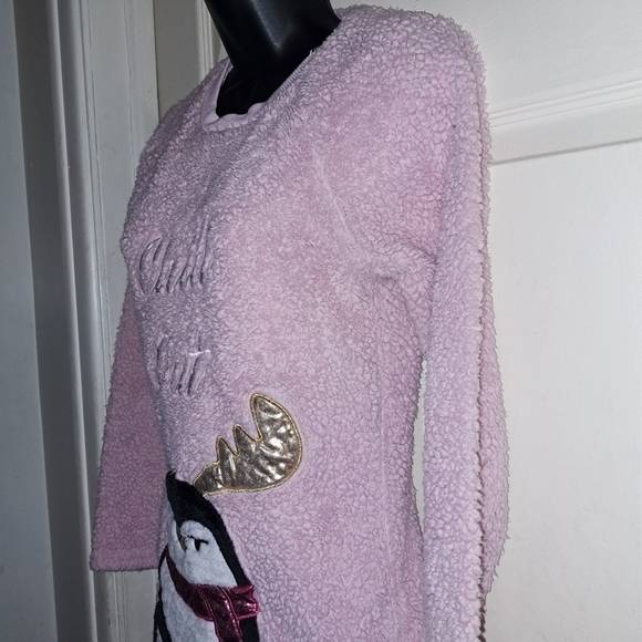 Holiday time sherpa sweatshirt size small 5/$25 - Picture 3 of 9